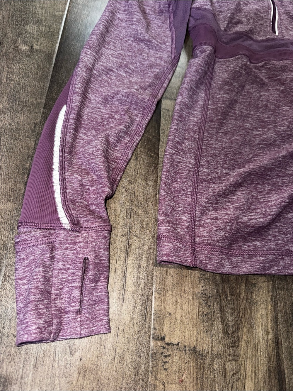 Lululemon Base Runner Half Zip Cold Hands Warm Heart Bordeaux Plum Sz 6 - Picture 12 of 13
